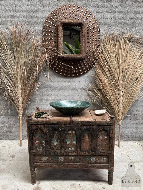 Damchiya zeldzaam mooie Indiase kast, badkamermeubel, Antiek en Kunst, Curiosa en Brocante, Ophalen of Verzenden