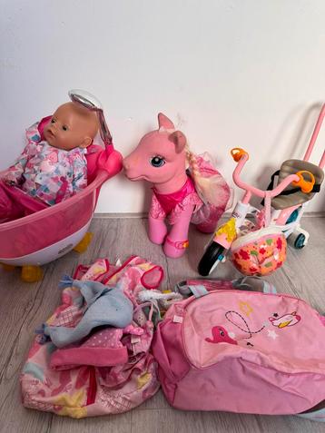 Baby Born  beschikbaar voor biedingen