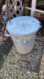 Vintage zinken vuilnisbak met tredpa bodem in goede staat, Ophalen, Gebruikt