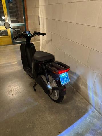 Elektrische Snorfiets - Eskoll eS1 Zwart - Zeer nette staat beschikbaar voor biedingen
