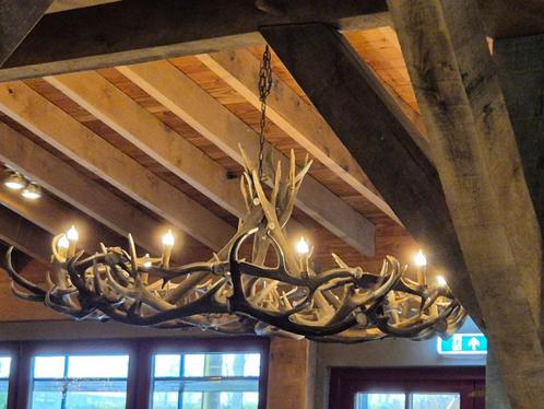 Kroonluchter Luster Geweien op maat gemaakt, Huis en Inrichting, Lampen | Kroonluchters, Nieuw, Overige materialen, Ophalen of Verzenden