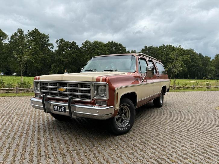 Chevrolet Suburban 5.7 V8 Sliverado Trailering Special 1977, Auto's, Chevrolet, Particulier, Suburban, Airconditioning, Cruise Control