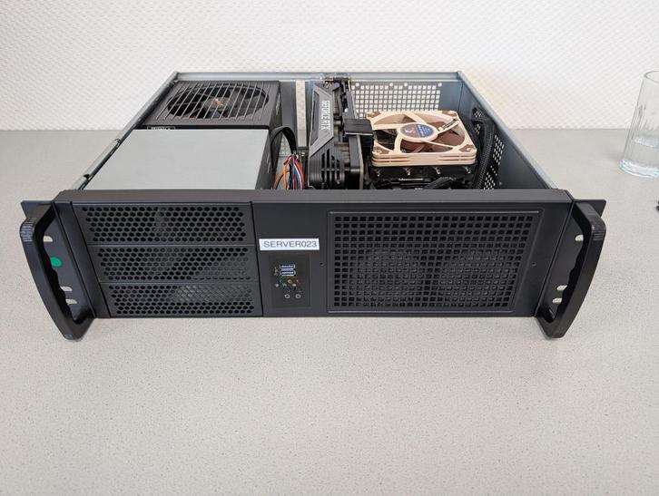 Te koop: Krachtige 3U rack server/pc – SERVER023 (i7-10700K,, Computers en Software, Servers, Zo goed als nieuw, 4 Ghz of meer