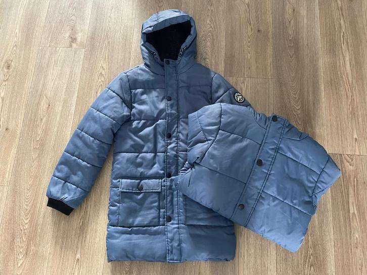 2 lange blauwe winterjassen maat 146/152, Kinderen en Baby's, Tweelingen en Meerlingen, Gebruikt, Kleding, Ophalen of Verzenden