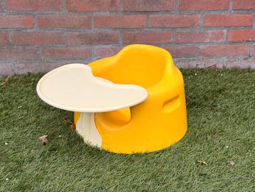 Bumbo Kinderzitje met Eetblad beschikbaar voor biedingen