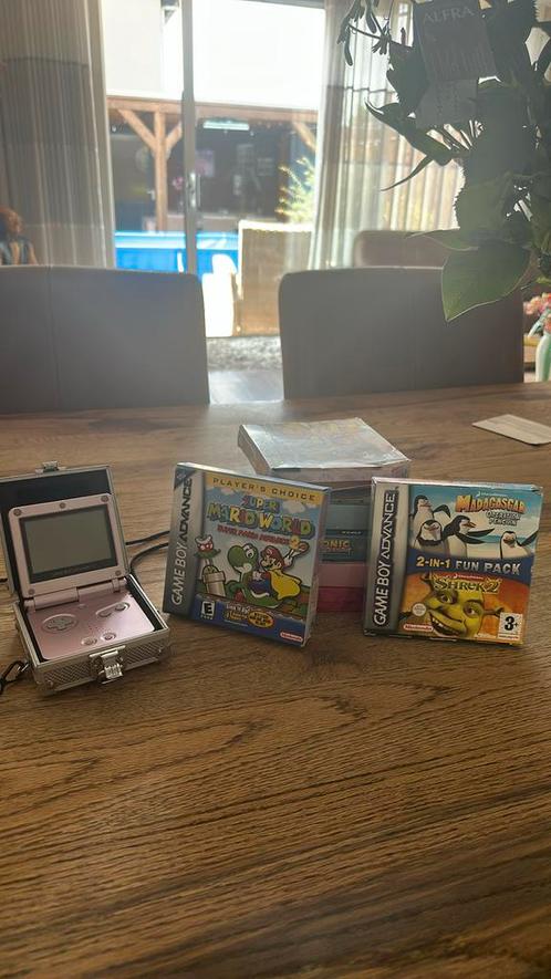 Roze Nintendo Game Boy Advance SP + 9 originele spellen, Spelcomputers en Games, Spelcomputers | Nintendo Game Boy, Zo goed als nieuw