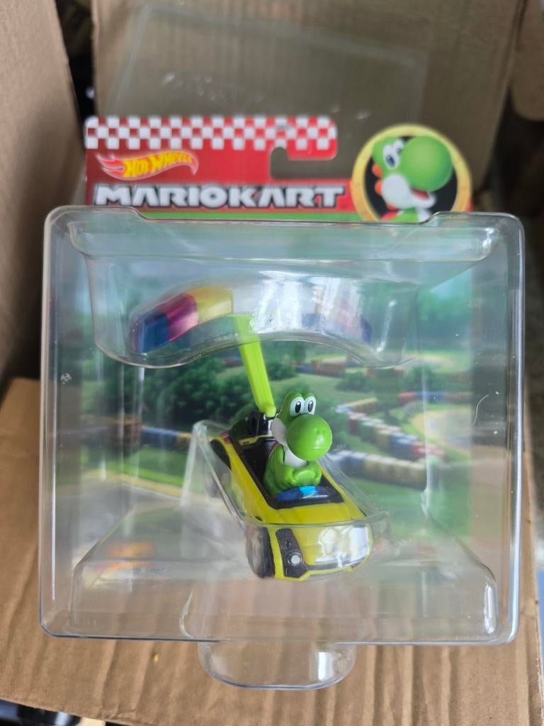 Hot Wheels Mario Kart Yoshi - Nieuw in verpakking, Verzamelen, Superheld, Nieuw, Ophalen of Verzenden, 333 Continental Boulevard, El Segundo, CA 90245, USA