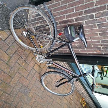 Mountainbike  beschikbaar voor biedingen
