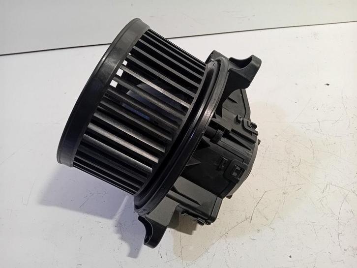 Kachel ventilator motor Ford Transit, Auto-onderdelen, Airco en Verwarming, Ford, Gebruikt, Herkomst onderdeel bekend, 12 maanden garantie
