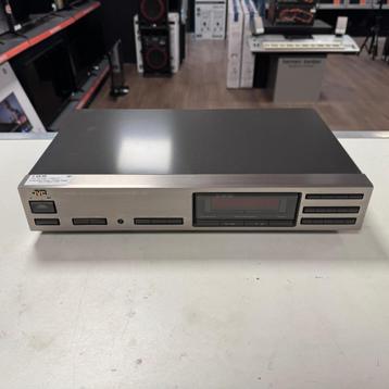 JVC FX-535L Computer Controlled Tuner | Prima Staat beschikbaar voor biedingen