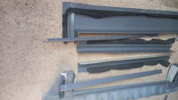 VELUX UK08 Gootstukken 2 sets compleet beschikbaar voor biedingen