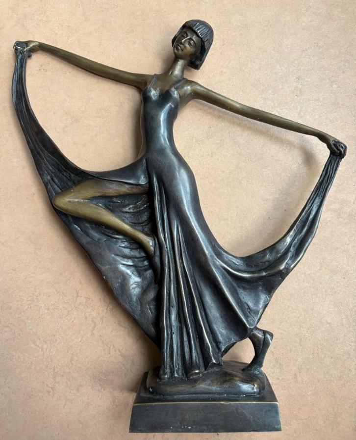 Bronzen danseres, art deco, Antiek en Kunst, Kunst | Beelden en Houtsnijwerken, Ophalen of Verzenden