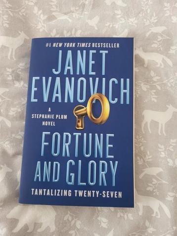 Janet Evanovich - Fortune and Glory beschikbaar voor biedingen