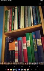 Boekenkast  met boeken, Ophalen, Zo goed als nieuw, Verschillende onderwerpen