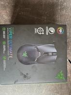 Razer viper ultimate + dock, Computers en Software, Muizen, Ophalen, Zo goed als nieuw