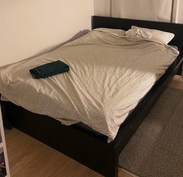 Ikea Malm bed 140x200 zwart - afbeelding 2