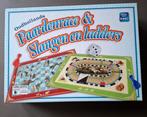 2 spellen in een doos paardenrace en slangen en ladders, Ophalen of Verzenden, Zo goed als nieuw