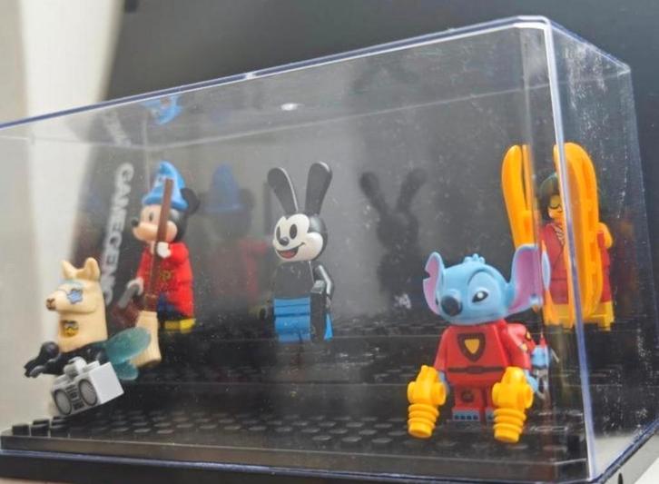 Disney Lego + bewaardoos, Kinderen en Baby's, Speelgoed | Duplo en Lego, Zo goed als nieuw, Ophalen