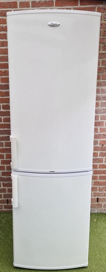 Te koop witte Whirlpool Koel- Vriescombinatie beschikbaar voor biedingen