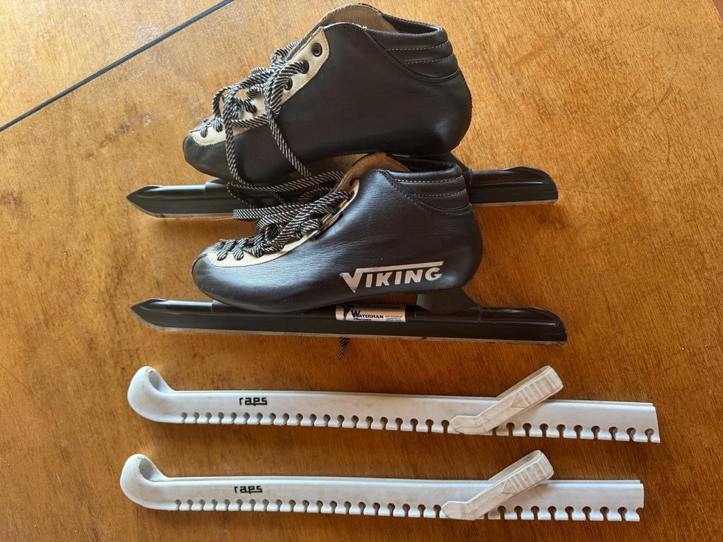 Viking lage noren (maat 37), Sport en Fitness, Schaatsen, Viking, Ophalen of Verzenden, Zo goed als nieuw, Noren