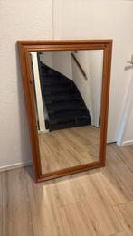 Grote spiegel met houten lijst, Huis en Inrichting, Woonaccessoires | Spiegels, Ophalen, Gebruikt, Rechthoekig, 100 tot 150 cm