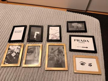 Set van 9 decoratieve fotolijstjes beschikbaar voor biedingen