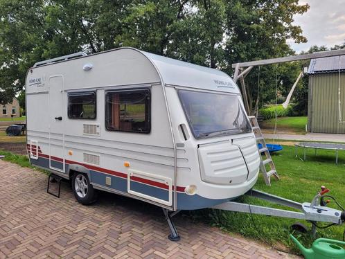 Home-car racer 39 trophy, Caravans en Kamperen, Caravans, Particulier, tot en met 4, 750 - 1000 kg, Treinzit, Home-car, Dwarsbed