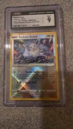 Radiant Eevee CGC 9 - Pokémon GO Promo, Hobby en Vrije tijd, Verzamelkaartspellen | Pokémon, Ophalen of Verzenden