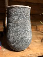4 zware bloempotten, Steen, Gebruikt, Overige kleuren, Ophalen of Verzenden