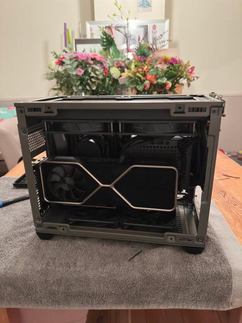 Mini-ITX Computer | RTX 3080 FE | Ryzen 9 3900x (12c24t), Computers en Software, Desktop Pc's, Zo goed als nieuw, 3 tot 4 Ghz