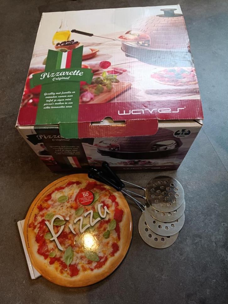 Pizzarette in terracotta oven, Tuin en Terras, Pizzaovens, Ophalen of Verzenden