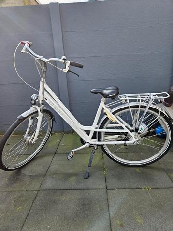Union dames fiets beschikbaar voor biedingen