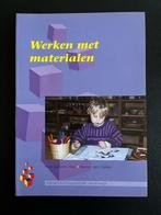 Ontwikkelingsgericht onderwijs - Werken met materialen, Ophalen of Verzenden, Zo goed als nieuw, Overige niveaus, Nederlands