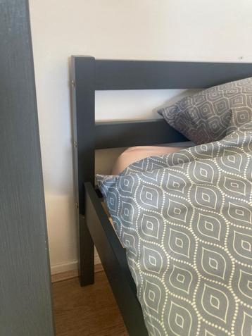 Tweepersoons bed