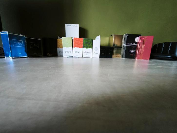Parfum heren/unisex opruiming, Sieraden, Tassen en Uiterlijk, Uiterlijk | Parfum, Ophalen of Verzenden