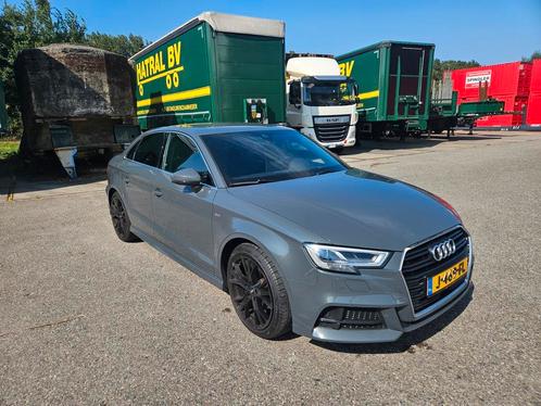Audi A3 1.5 Tfsi CoD Ultra 150pk S Tronic 2018 Grijs, Auto's, Audi, A3, Benzine, B, Sedan, Automaat, Geïmporteerd, Zilver of Grijs