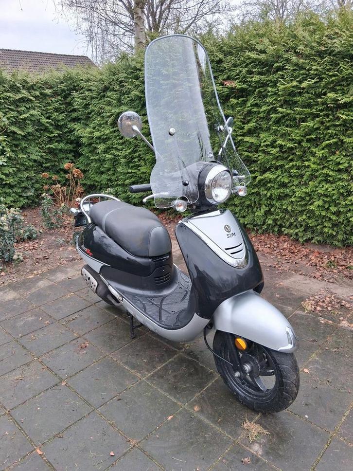 Sym Allo GT, Fietsen en Brommers, Scooters | SYM, Gebruikt, Allo, Maximaal 45 km/u, Benzine, Ophalen