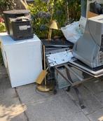 Gratis oud ijzer en metalen gezocht - kabel - fiets - koper, Doe-het-zelf en Verbouw, IJzerwaren en Bevestigingsmiddelen, Ophalen