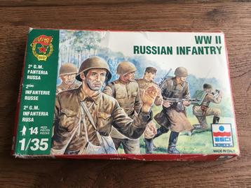Esci 5509 WW II Russische Infanterie 1/35 beschikbaar voor biedingen