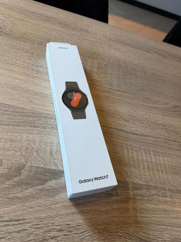 Samsung Galaxy Watch 7 40MM LTE | Groen beschikbaar voor biedingen