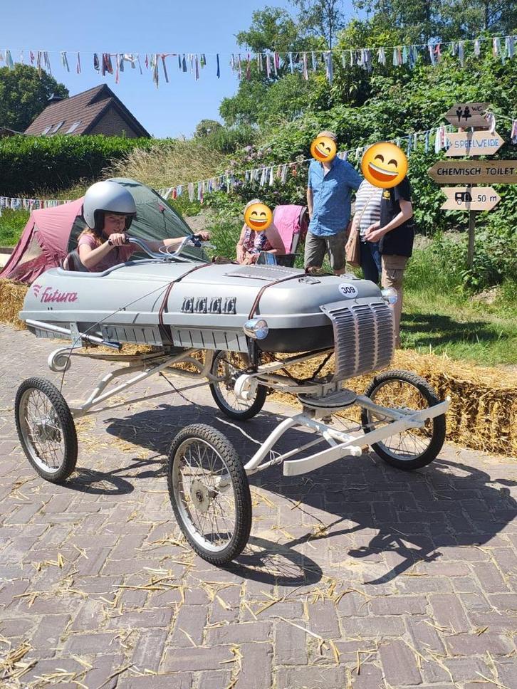 Unieke zeepkist o.b.v. menwagen en dakkoffer, Kinderen en Baby's, Speelgoed | Buiten | Skelters, Gebruikt, Overige merken, Ophalen