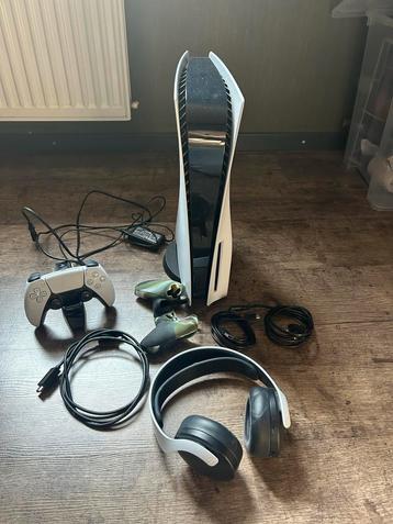 PS5 Disc + Headset, Controller, Oplaadstation beschikbaar voor biedingen