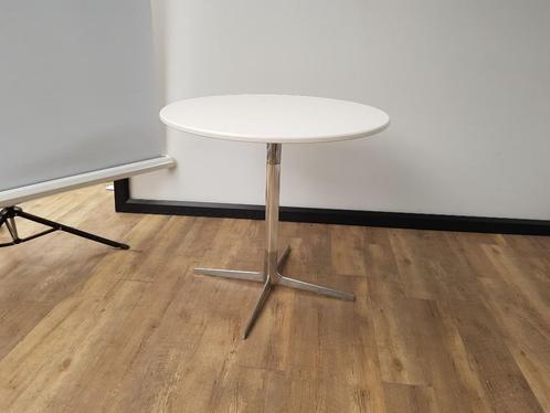 Eolo Arper tafel (80), Huis en Inrichting, Tafelkleden, Rechthoek, Ophalen