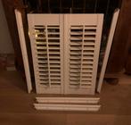 Prachtige witte SHUTTERS 2 luik 71cm x 94,5 cm, Ophalen, Nieuw