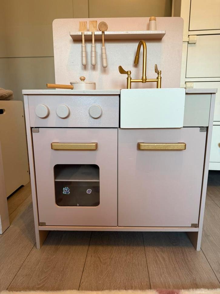 Speelkeuken petit Amelie, Kinderen en Baby's, Speelgoed | Speelkeukens, Gebruikt, Speelkeuken, Hout, Ophalen of Verzenden