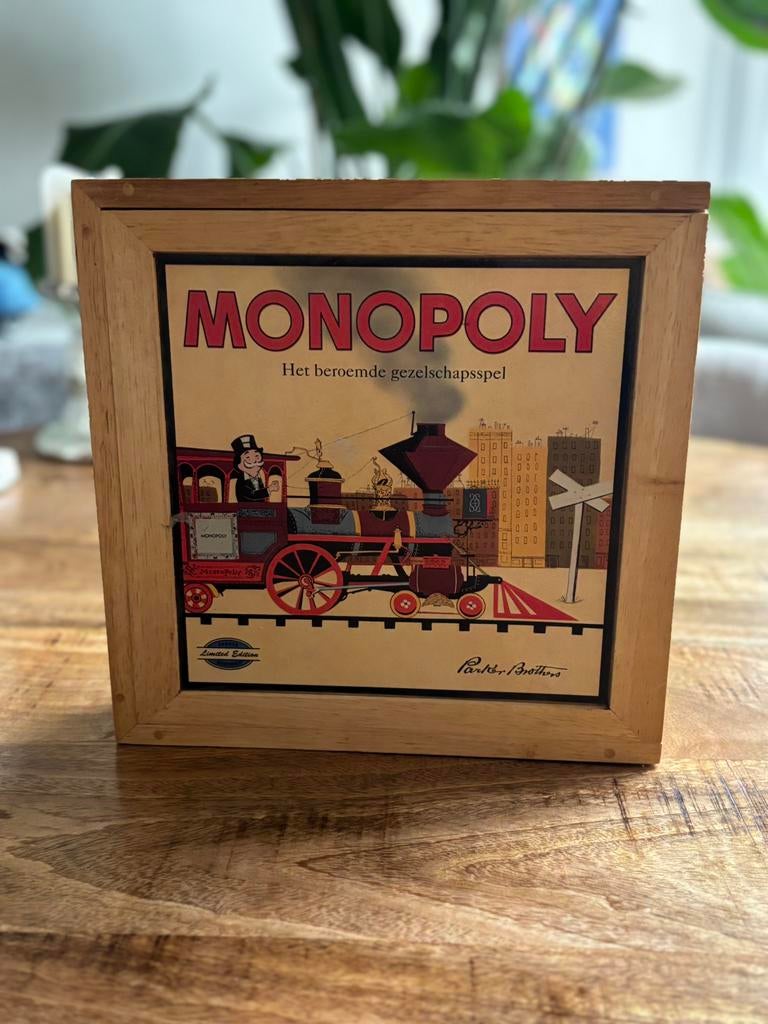 Monopoly Nostalgische Editie - Compleet!, Hobby en Vrije tijd, Gezelschapsspellen | Bordspellen, Drie of vier spelers, Ophalen of Verzenden