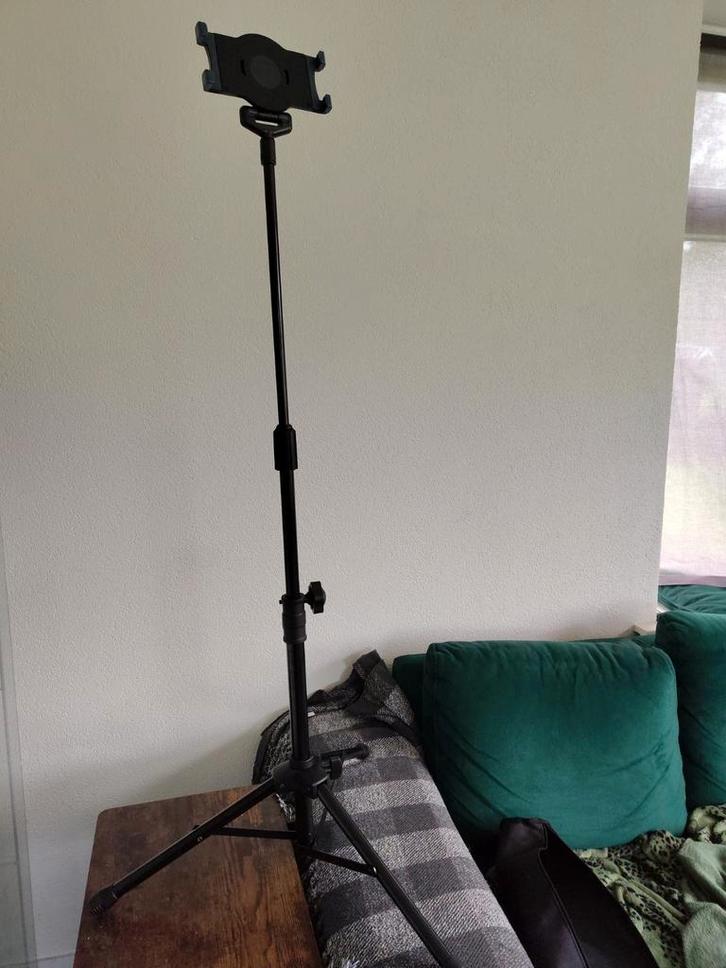 Muziek standaard voor een tablet zwart 2.2kilo in draagzak, Muziek en Instrumenten, Standaards, Nieuw, Muziekstandaard, Accordeon