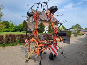 Fella TH 680 hooischudder 6 element schudder  beschikbaar voor biedingen