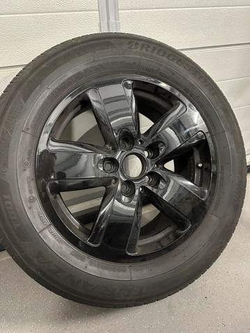 Mini Cooper velgen set zwart steek 5x115 met goede banden beschikbaar voor biedingen