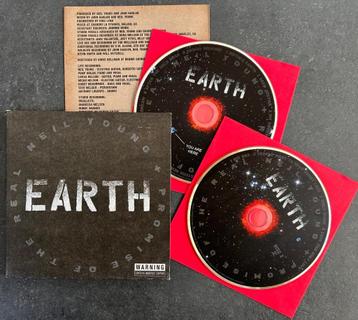 NEIL YOUNG - Earth ( 2CD ) beschikbaar voor biedingen
